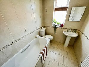 Bathroom - click for photo gallery